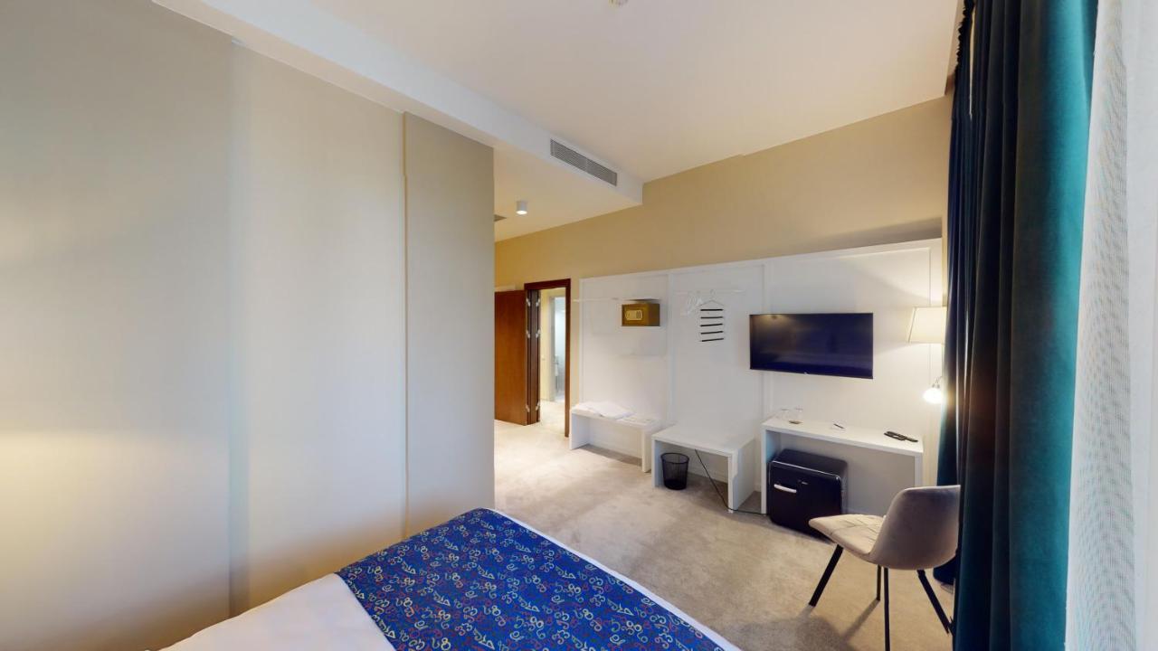 Epigraph Design Kosher Hotel Tbilisi Exteriör bild